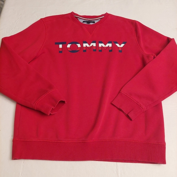 Tommy Hilfiger Red Spell Out Logo Crewneck Pullover Sweater Ivy Prep Size L - Picture 9 of 9